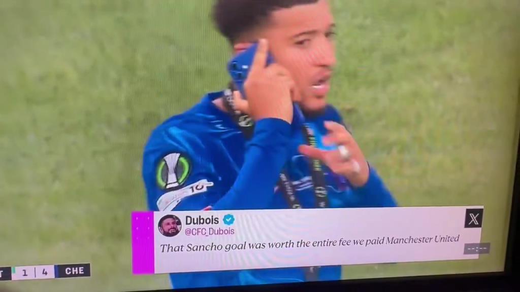 直接攤牌！桑喬賽后在場上煲電話粥，大聲說自己不回曼聯(lián)